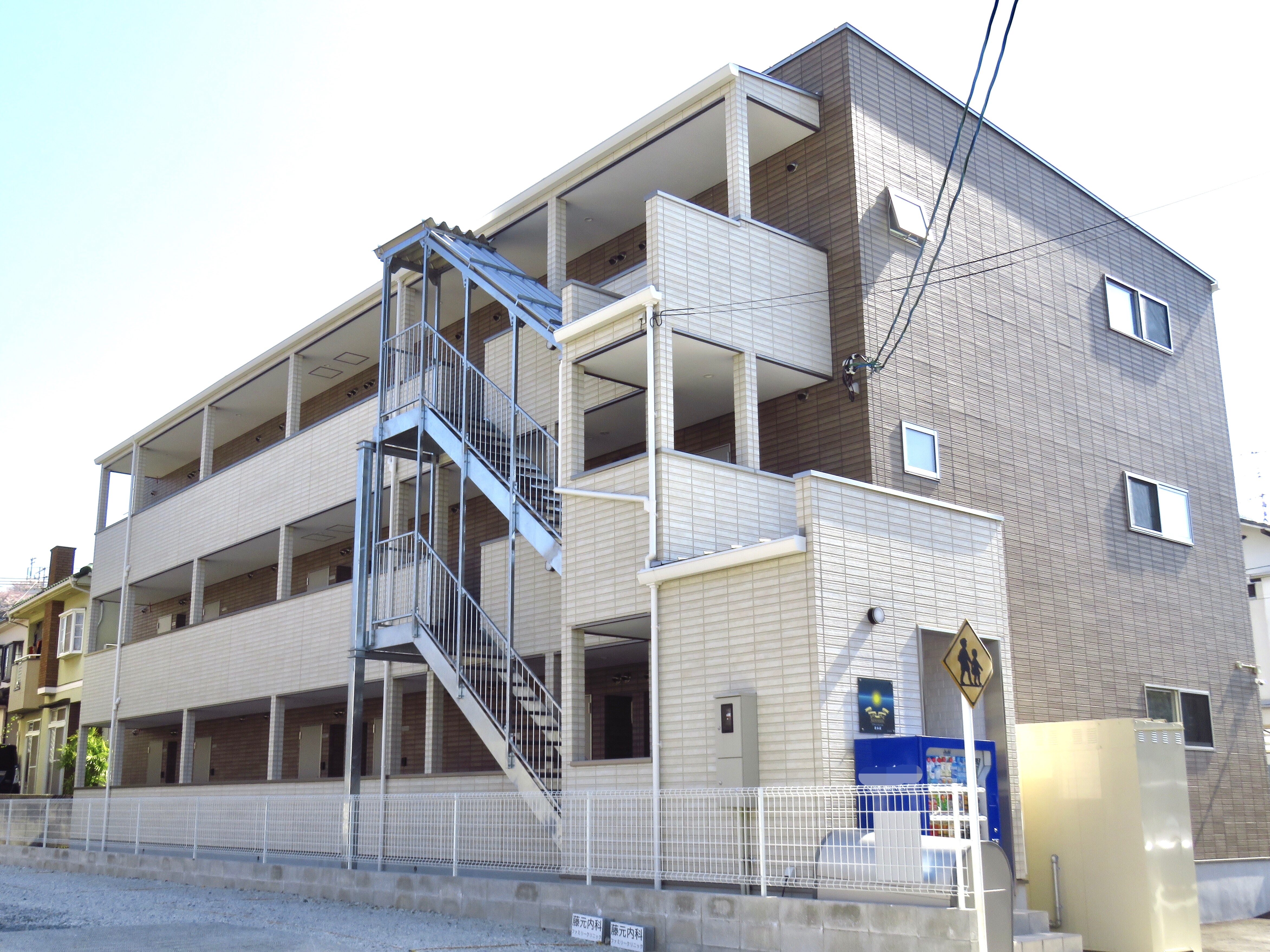 昭島の賃貸経営を、地域を知る管理力で次の成長へ。空室対策から資産価値の維持まで、オーナー様に寄り添います。